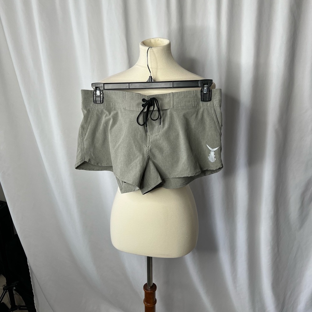 TunaSkin Athletic Shorts XL Grey Lightweight Performance Running Shorts